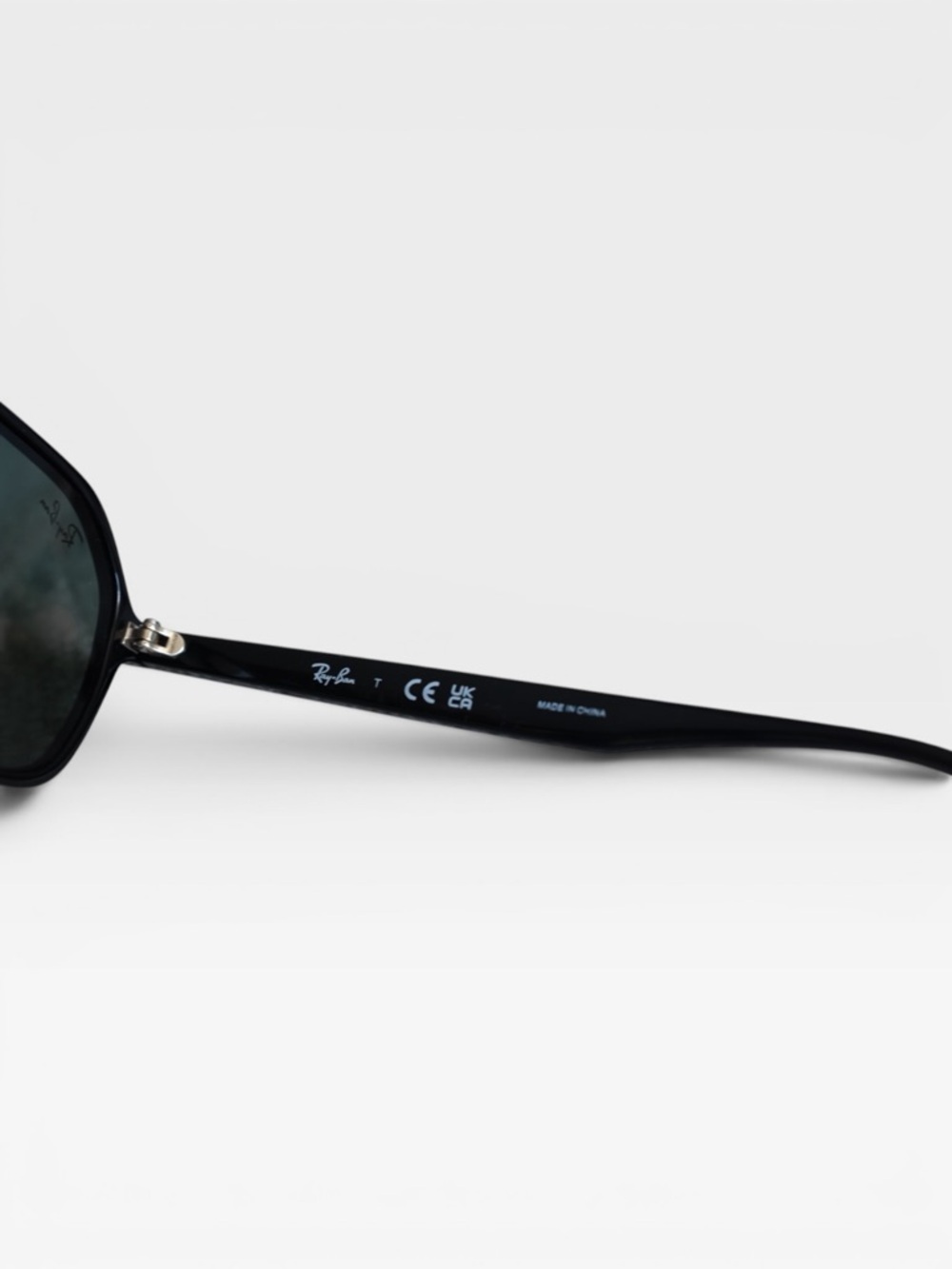 Ray-Ban Unisex Sunglasses – Black - Picture 5 of 5